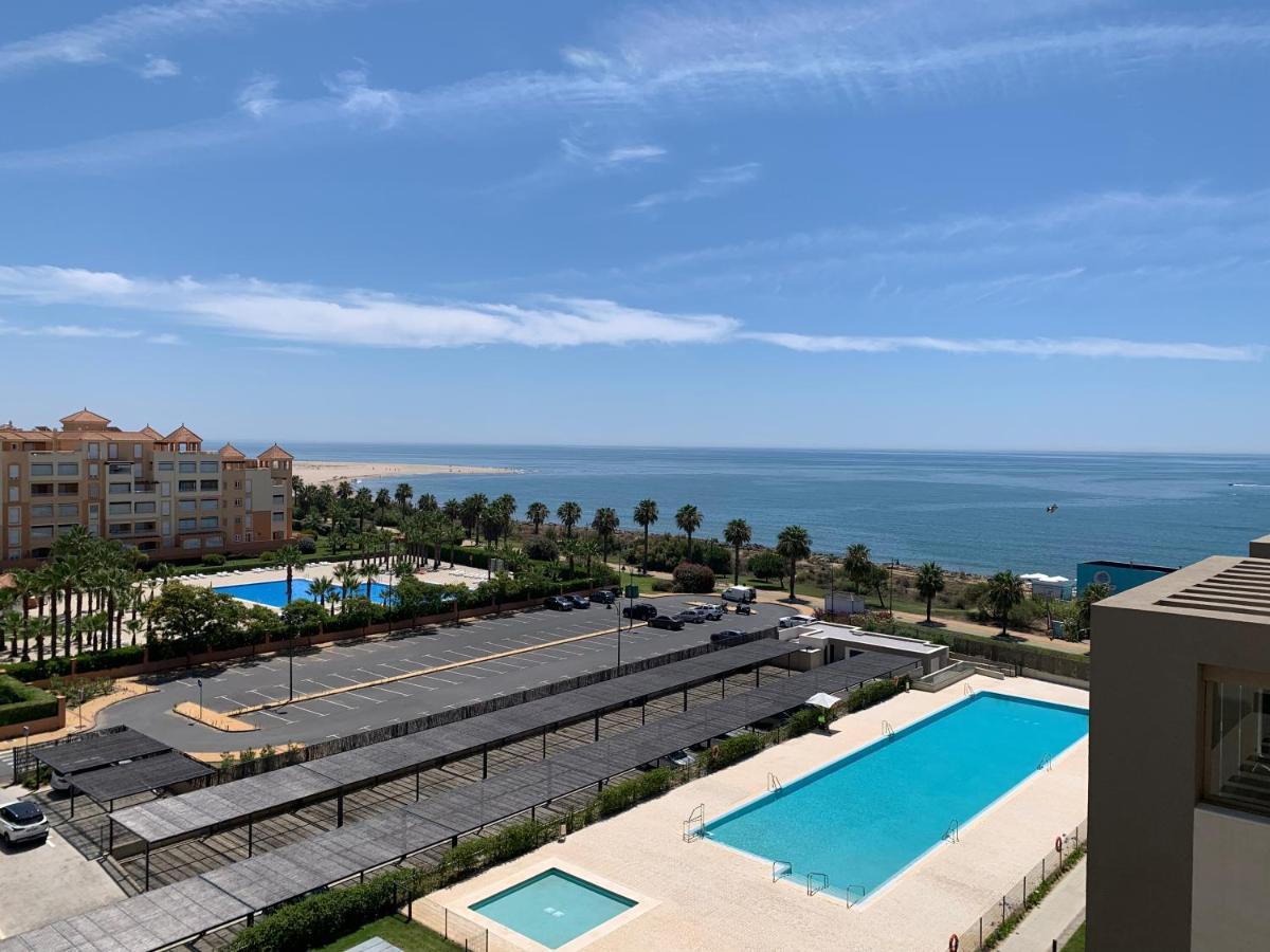 ウエルバPenthouse With Wide Terrace Next To The Oceanアパートメント エクステリア 写真